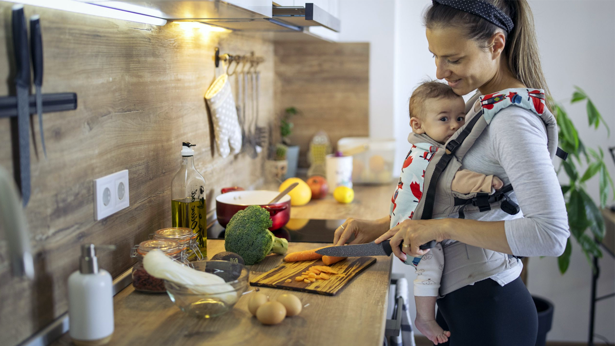 kebutuhan kalori nutrisi dan pola makan seimbang ibu menyusui