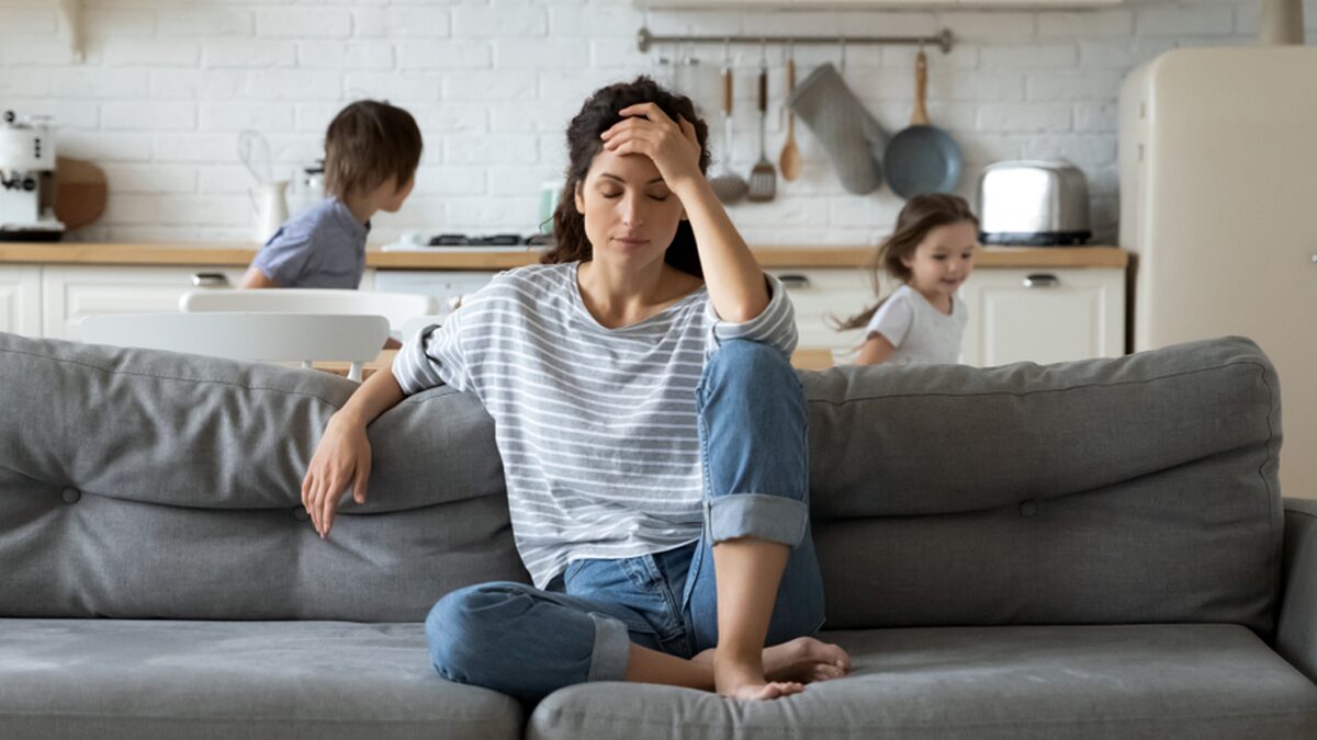 Cara Mengelola Emosi Saat Mengasuh Anak